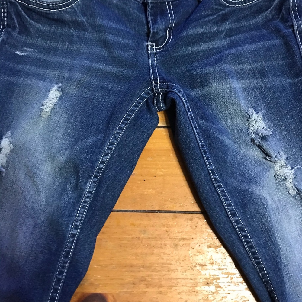 Jeans - Picture 2 of 3